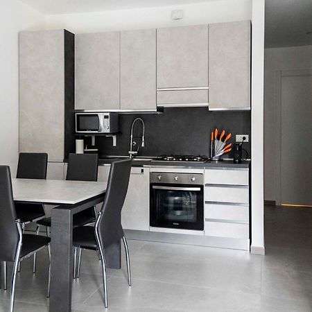 Апартаменты Casa Lela Vista Mare Posto Auto, Санремо Экстерьер фото