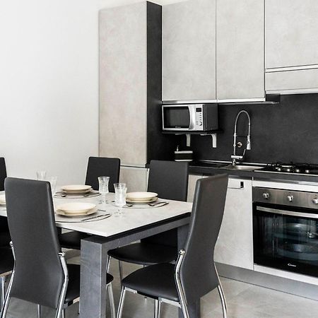 Апартаменты Casa Lela Vista Mare Posto Auto, Санремо Экстерьер фото